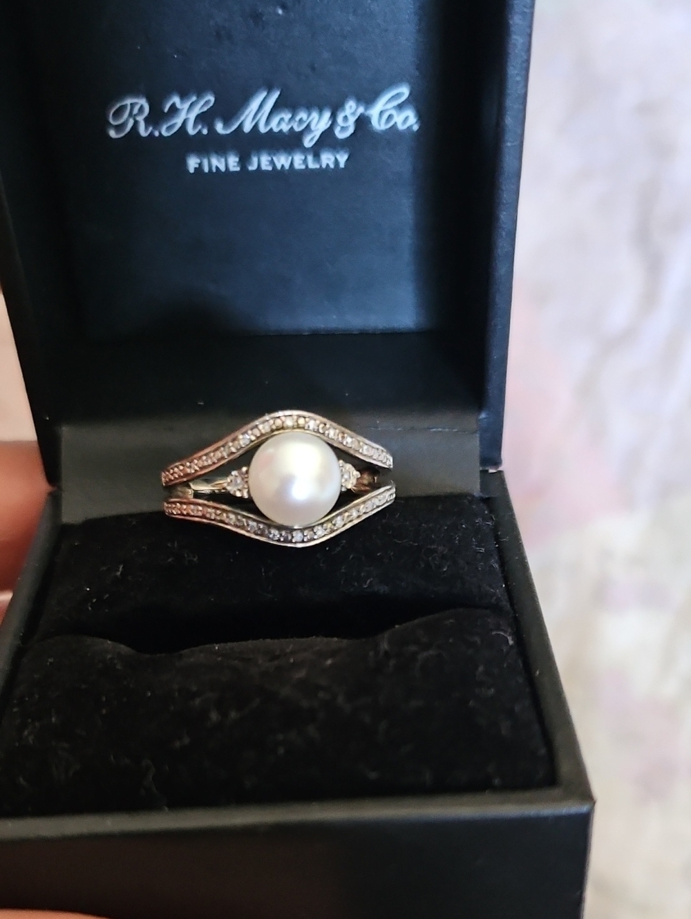 Macy's Silver Pearl Ring with Pavé Accents Size 7